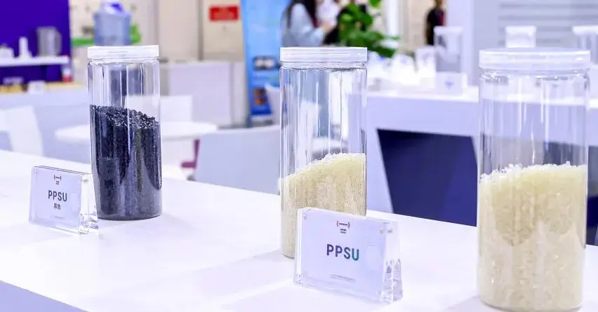 Mengungkap bahan pelindung helm petugas pemadam kebakaran: kinerja luar biasa dan aplikasi PPSU dan PSU