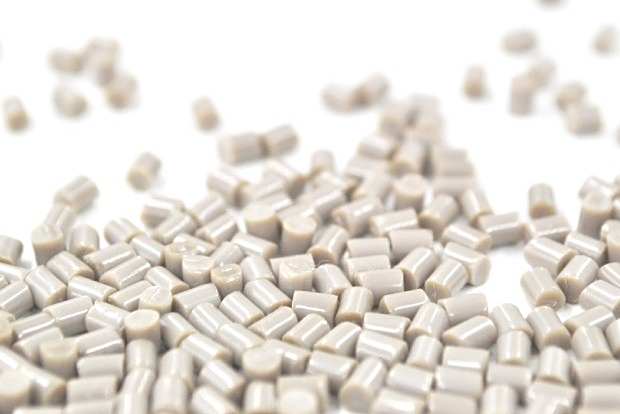 Fondasi bagi Penerbangan yang Anggun: Ketika Perekonomian Dataran Rendah Meluncur, Bagaimana Plastik Rekayasa Menjadi 